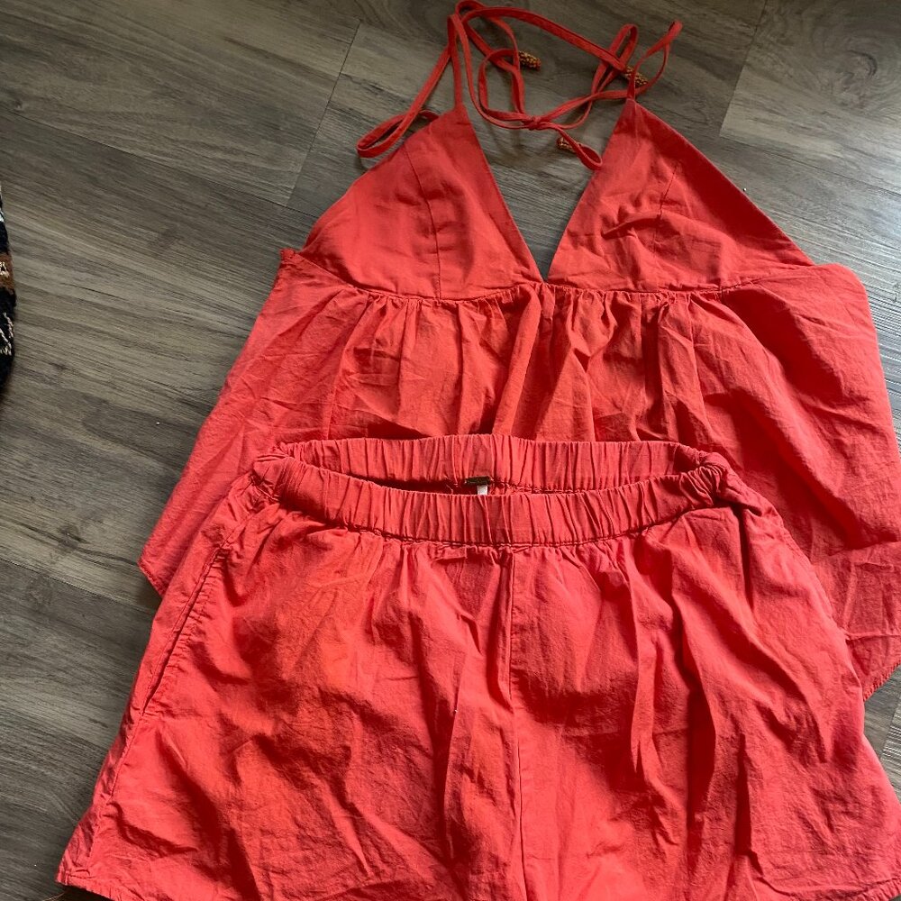 FREE PEOPLE RED LINEN SET HALTER NECK BACKLESS